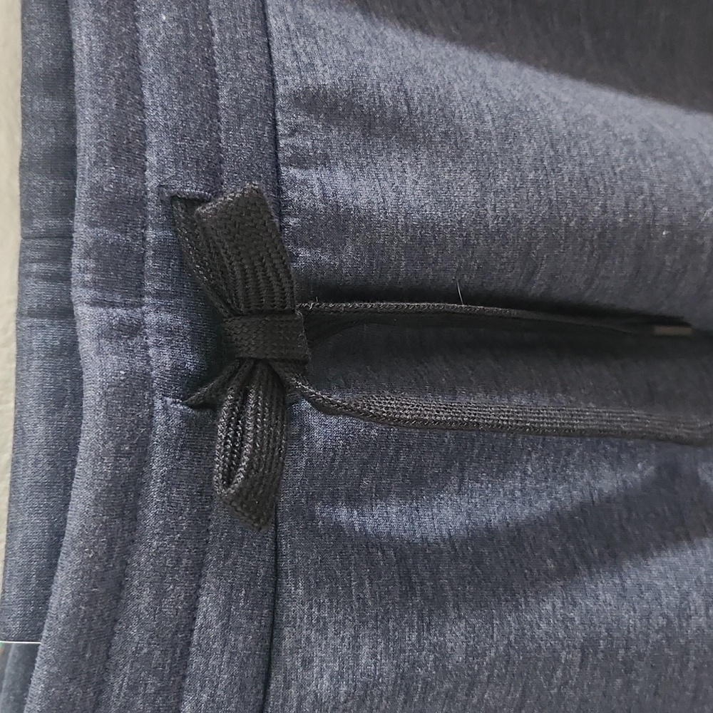 32 Degrees Men's Navy Shorts - Picture 6 of 8
